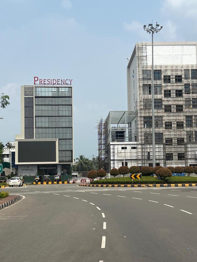Presidency Airport Hotel Kochi Luaran gambar