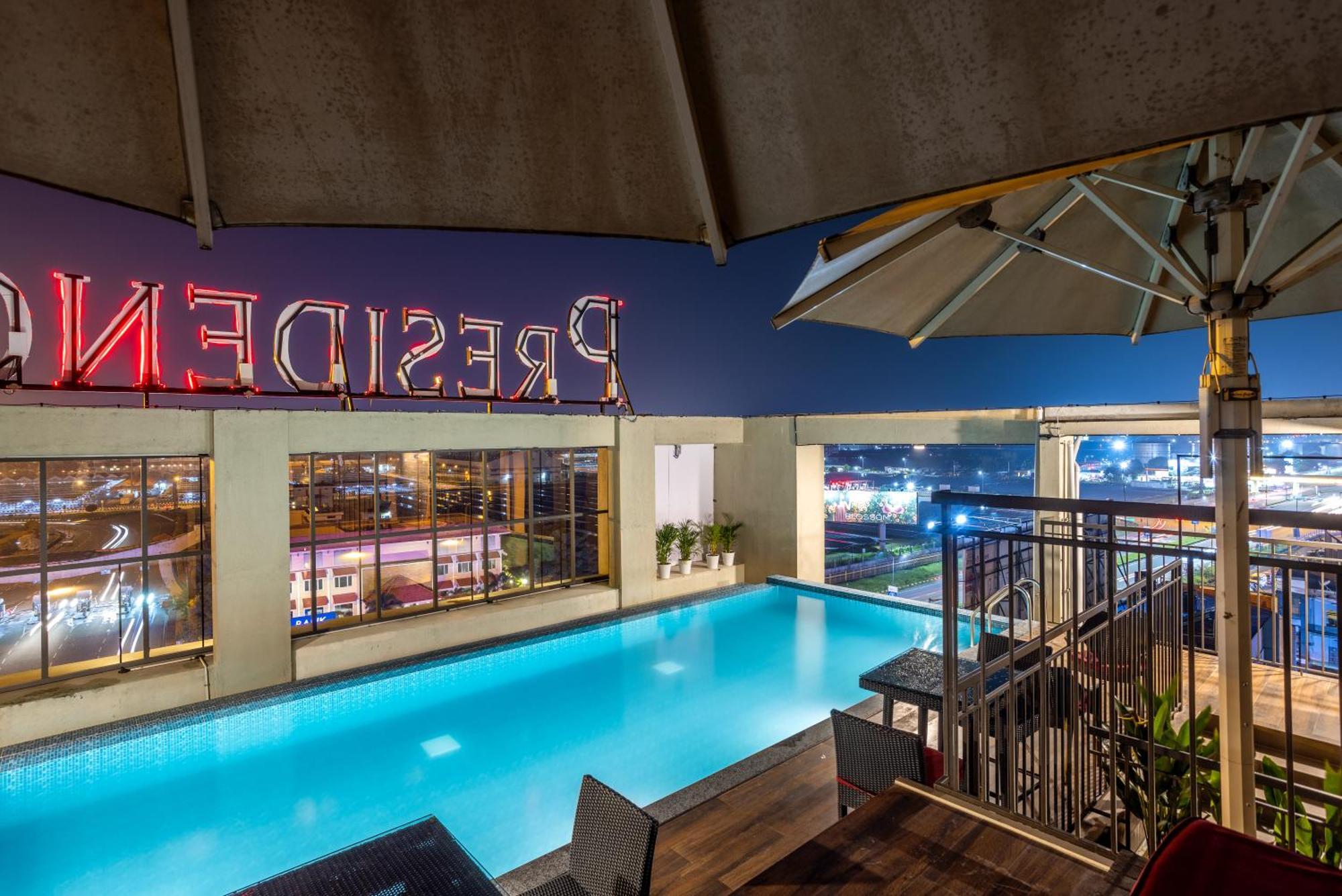 Presidency Airport Hotel Kochi Luaran gambar