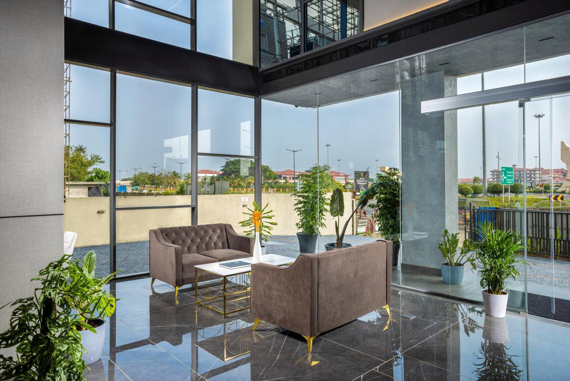 Presidency Airport Hotel Kochi Luaran gambar